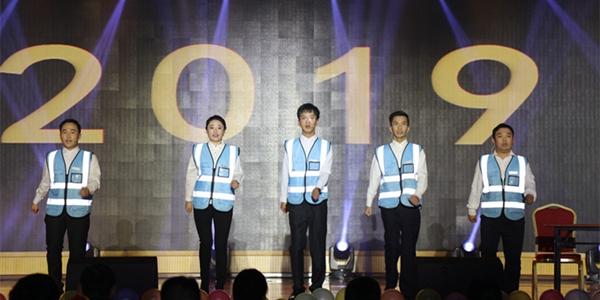 10-02、管理公司情景劇《中國(guó)夢(mèng) 三箭夢(mèng)》.jpg