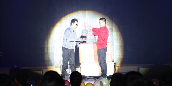 14、檢測(cè)公司魔術(shù)《逃脫》.jpg
